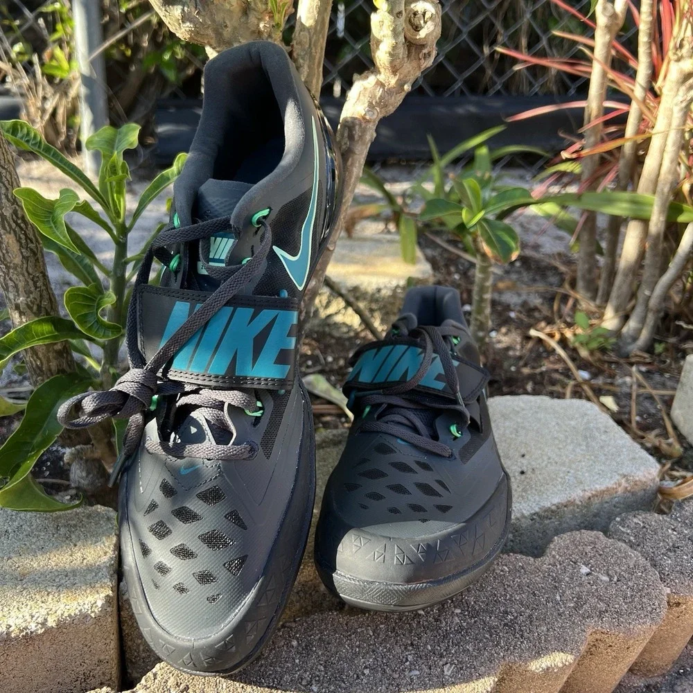 Mens Size 10.5 Nike Track & Field Shoes Zoom Rotational 6 Black Blue FZ9606-001